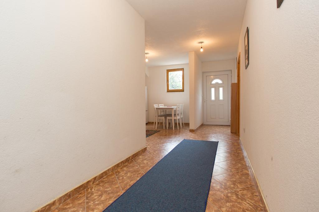 Em Apartment Saraybosna Oda fotoğraf